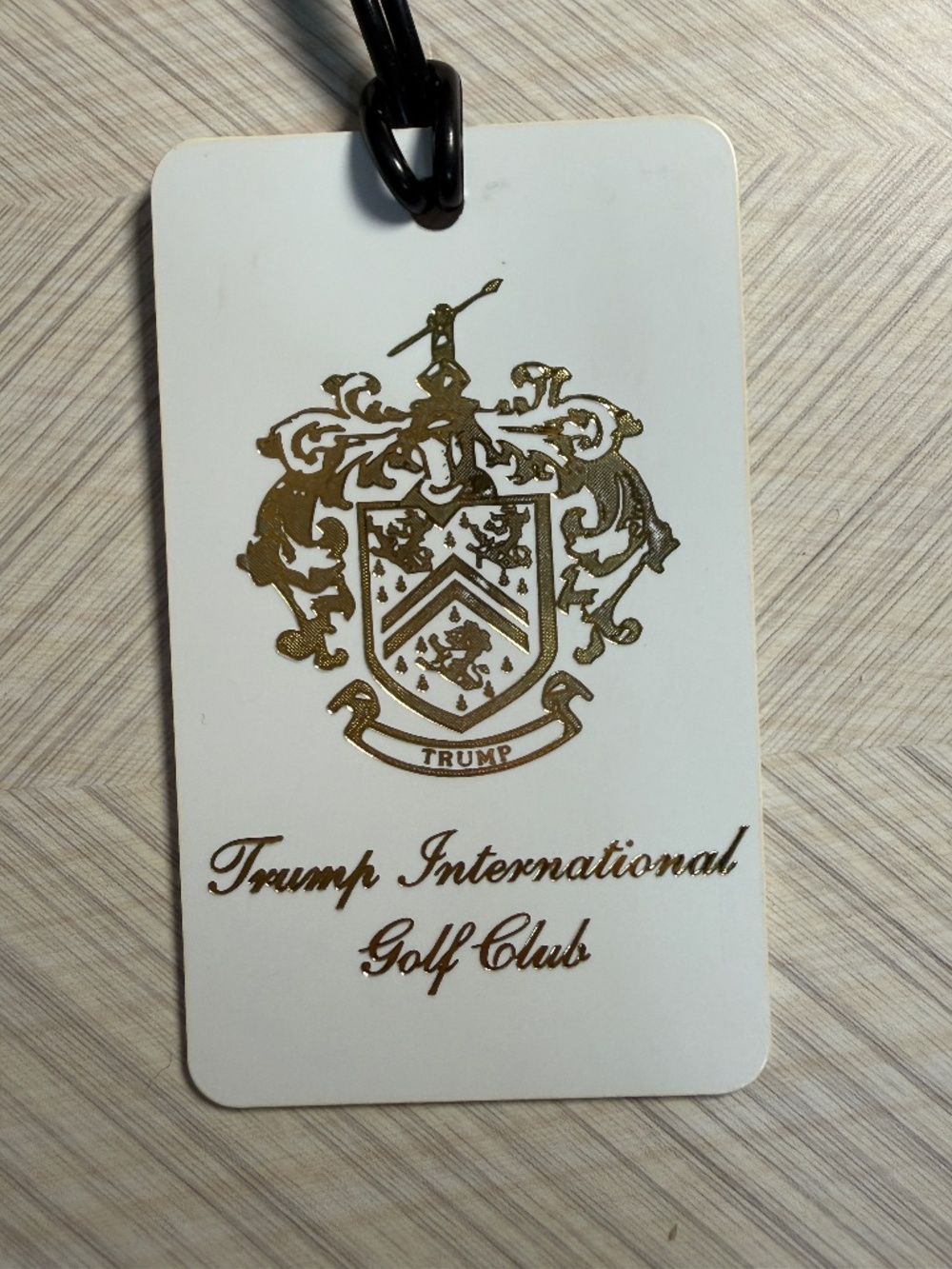 Trump International Golf Club Bag Tag Gold Crest Logo Blank Back President